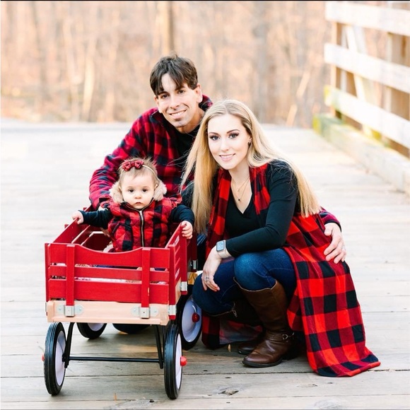 From Our Closet, to Yours! - Picture 2 of 6